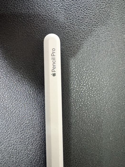 Apple Pencil Pro почти новый