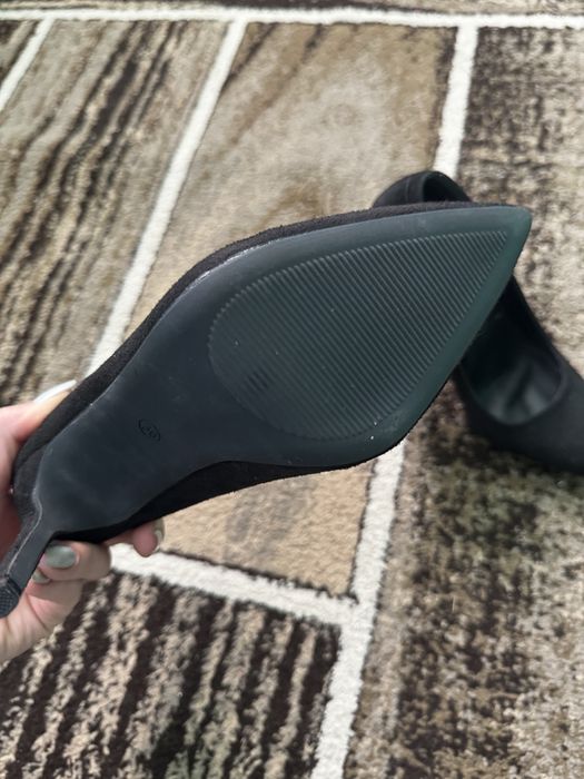 Pantofi stiletto negri