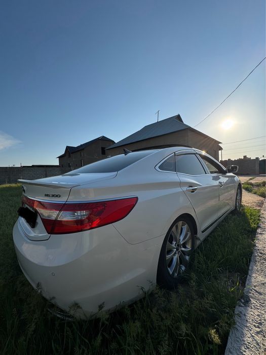 Грендеур HG 2012 года