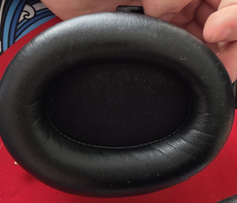 Vand casti HyperX cloud 2