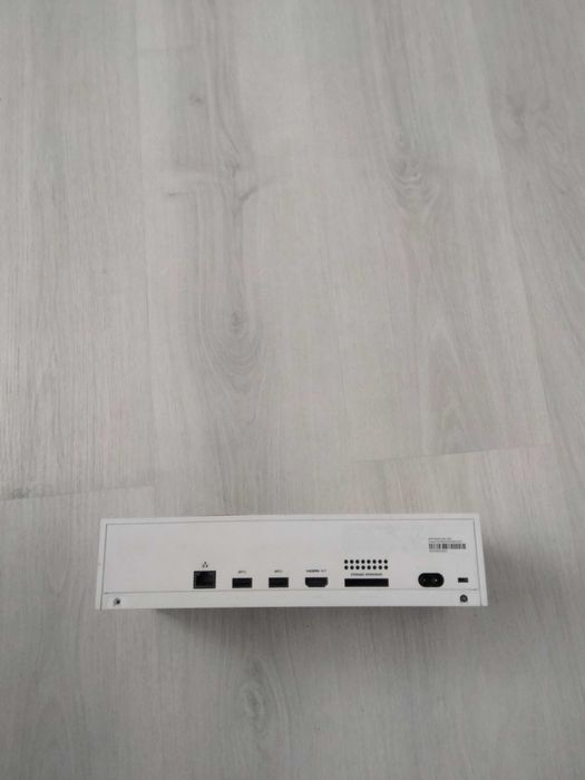 Vând xbox series s