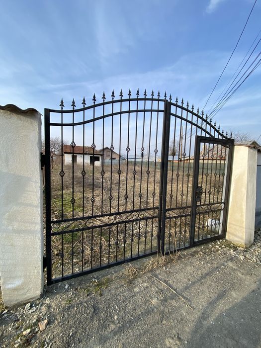 Vanzare teren intravilan