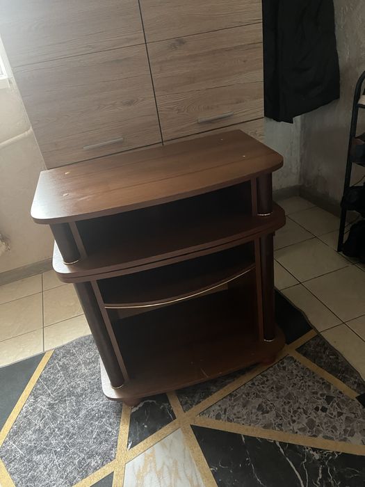 Подставка под ТВ