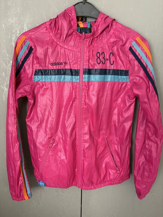 Яке-ветровка adidas