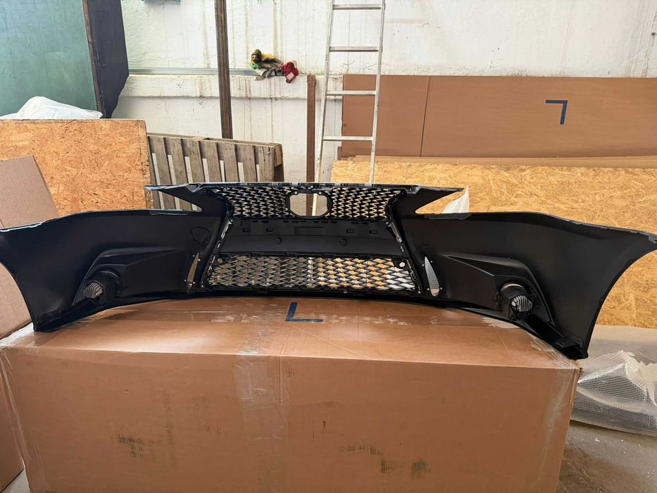Bara fata compatibil cu Lexus IS XE20 (2005-2013)