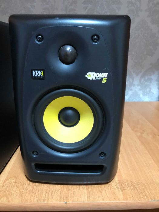 Динамики KRK Rokit 5