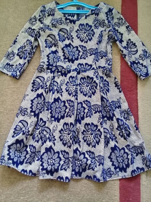 Продам нарядные на 5-14 лет девочковые вещи