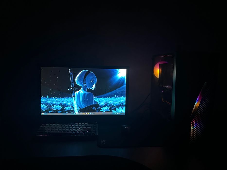 Продам игровой пк с монитором и остальным