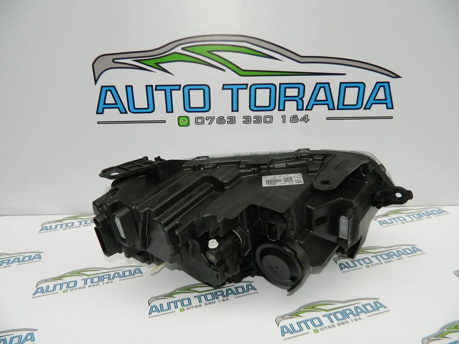 Faruri , Far stanga, Far Dreapta  Dacia Duster 2 facelift an 2021 2022 2023 2024 cod 260605549R, 260103389R