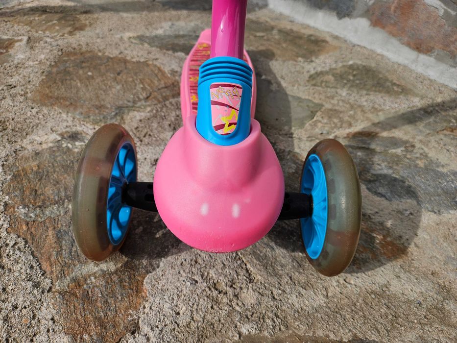 Детска тротинетка за момиче - отлично състояние
