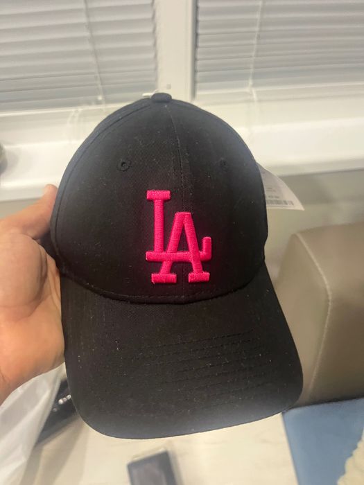 Чисто нова шапка