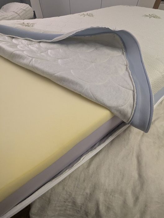 Vând saltea  ortopedica memory 100*175