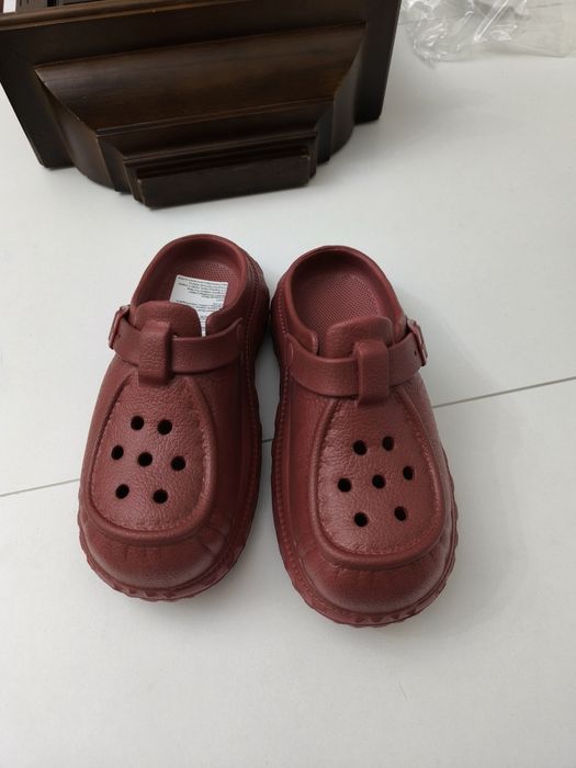 Продам новые сабо