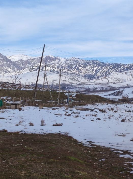 Продается земельный участок 1,25 и 4 готовые холодильные камеры  произ