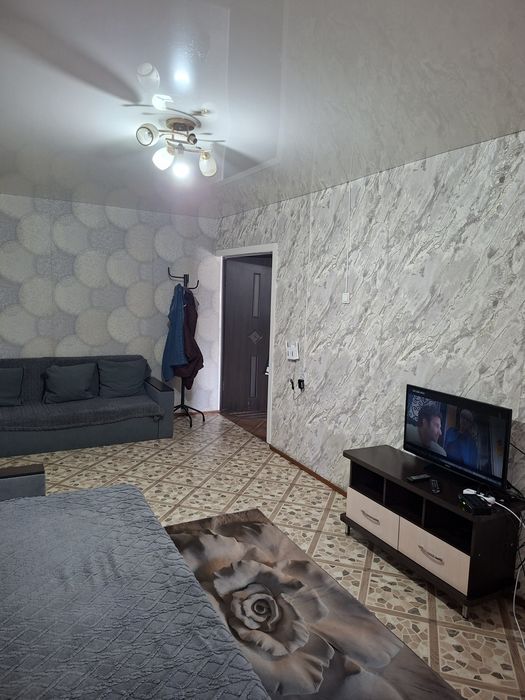 Сдам 1 ком квартиру посуточно