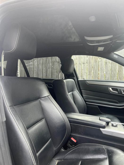 Mercedes e class motor 3