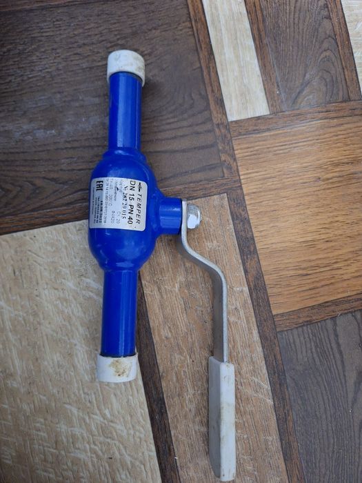 Продам краны шаровые