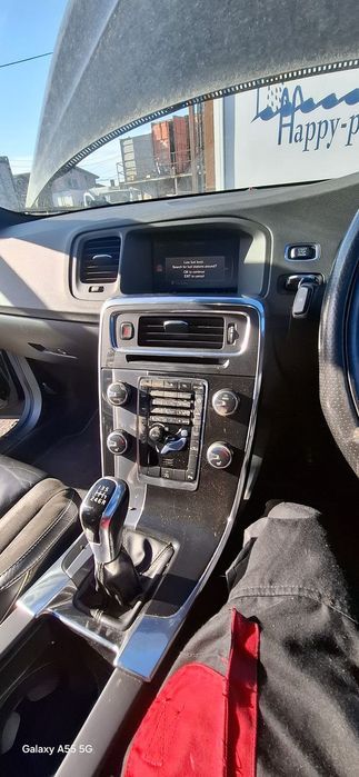 Dezmembrez Volvo V60 D2