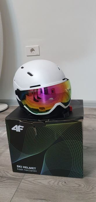 Cască de ski 4f cu ochelarii