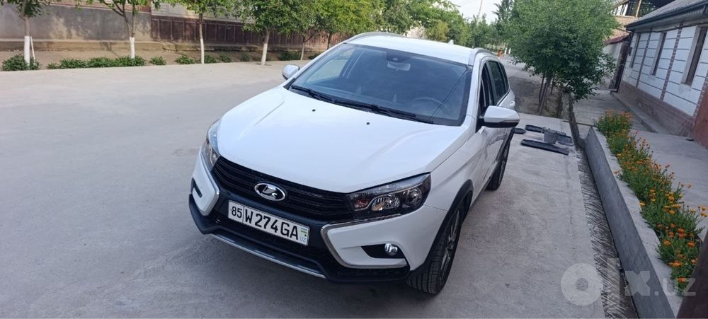 Lada vesta sw cross