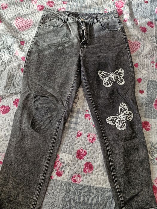 Blugi de dama...modele diferite