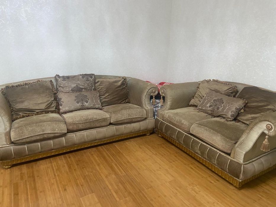 Диван для гостиной