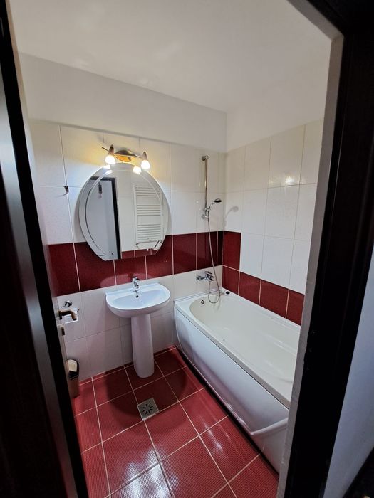 Apartament de închiriat