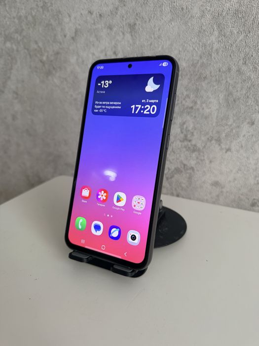 Продам Samsung S23 Fe в хорошем состоянии