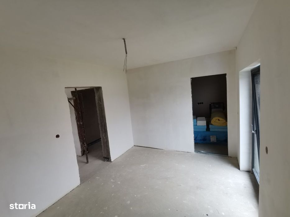 Casă 4 camere constructie de calitate ,construită de proprietar la alb