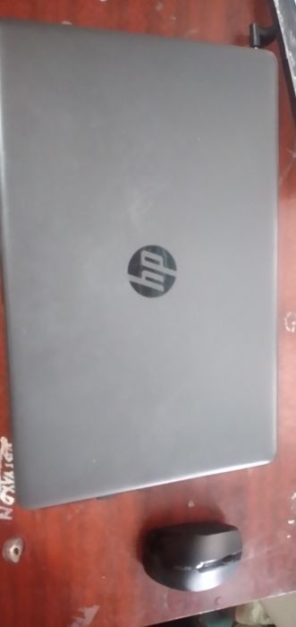 Hp intel inside noutbuki