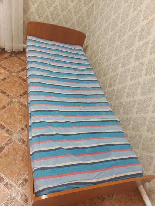 Торг! Продам кровать б/у