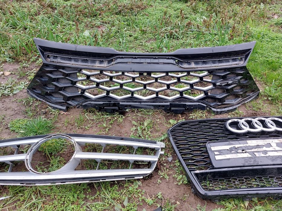 Grila kia sportage audi a6 duster c class w204 vw passat b7 vw polo