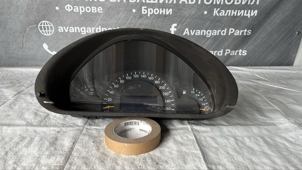2 броя километраж Mercedes C W203