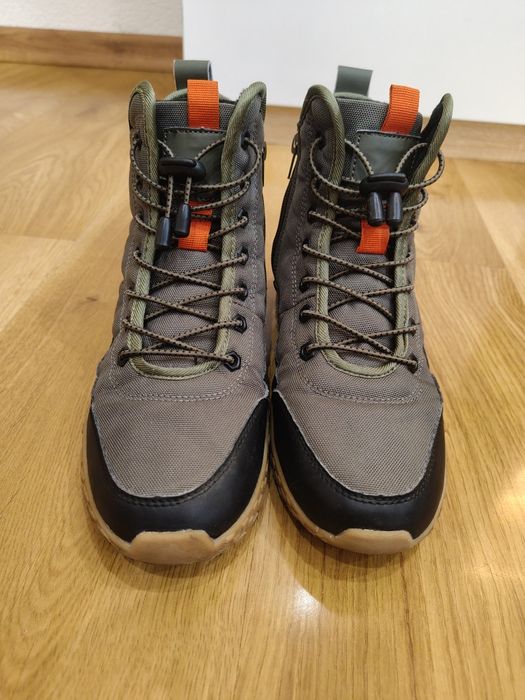 Зимни боти Reserved