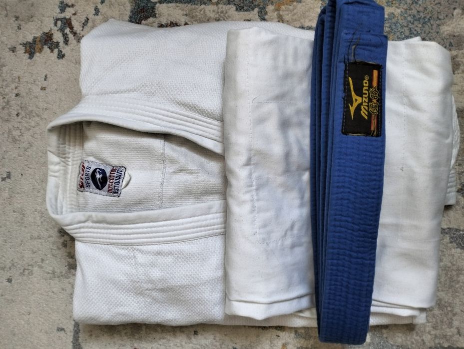 дзюдоги кимано для дзюдо