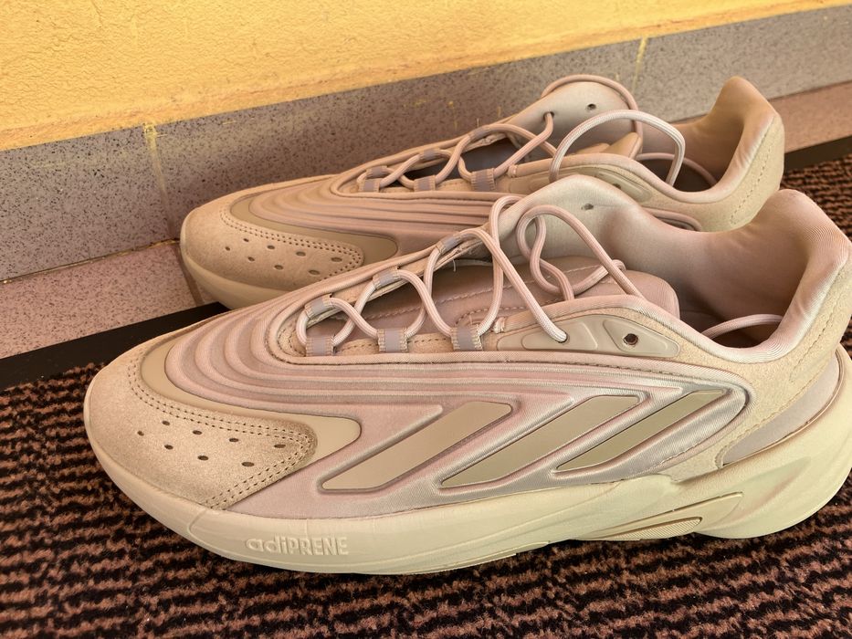 Adidas Ozelia Light Brown