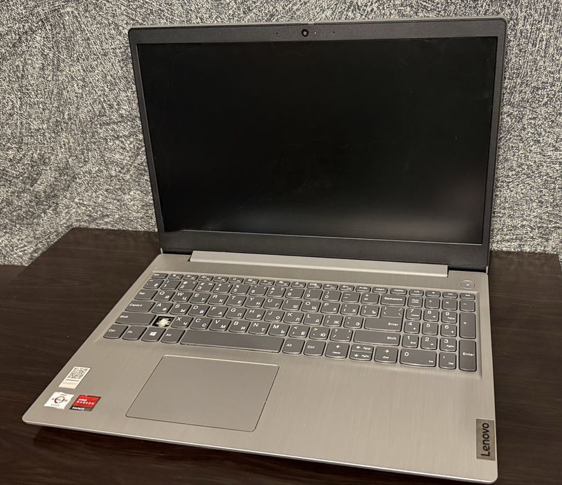 Lenovo IdeaPad 3, 15’6