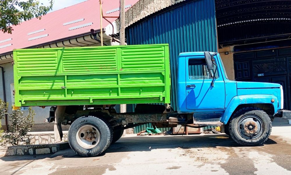 Gaz 53 samasval cotiladi 1992 yil