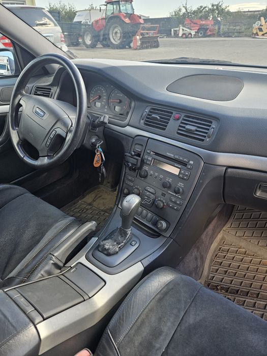 Volvo C 80 2.8 на части