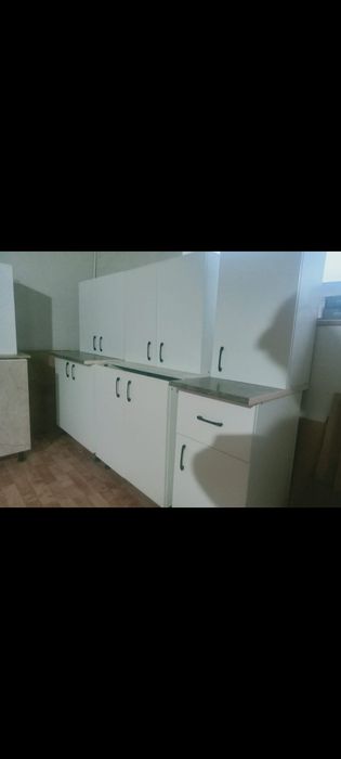 Кухонный гарнитур новый
