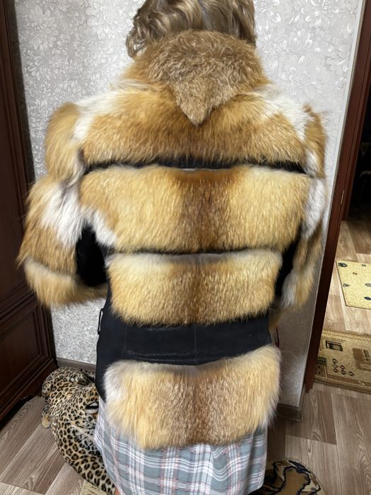 Продам шубу лиса