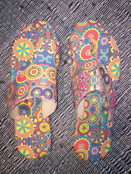 Дамчски чехли с  мандала принт