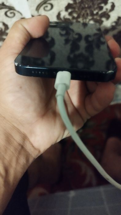 iphone 12 icloud sotladi icloudga tushkan srochna sotladi