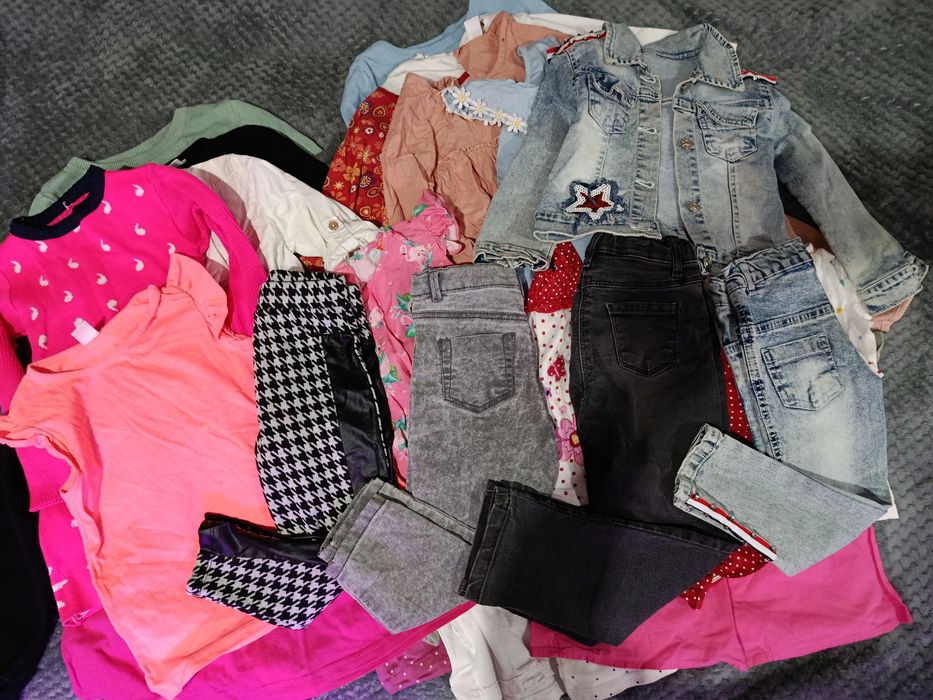 Продам вещи для девочки