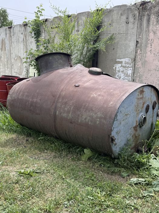 Продам бочку б/у самовывоз