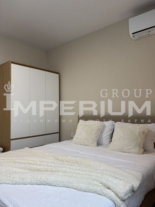 СЛЕД ОСНОВЕН РЕМОНТ! Тристаен обзаведен апартамент под наем в района