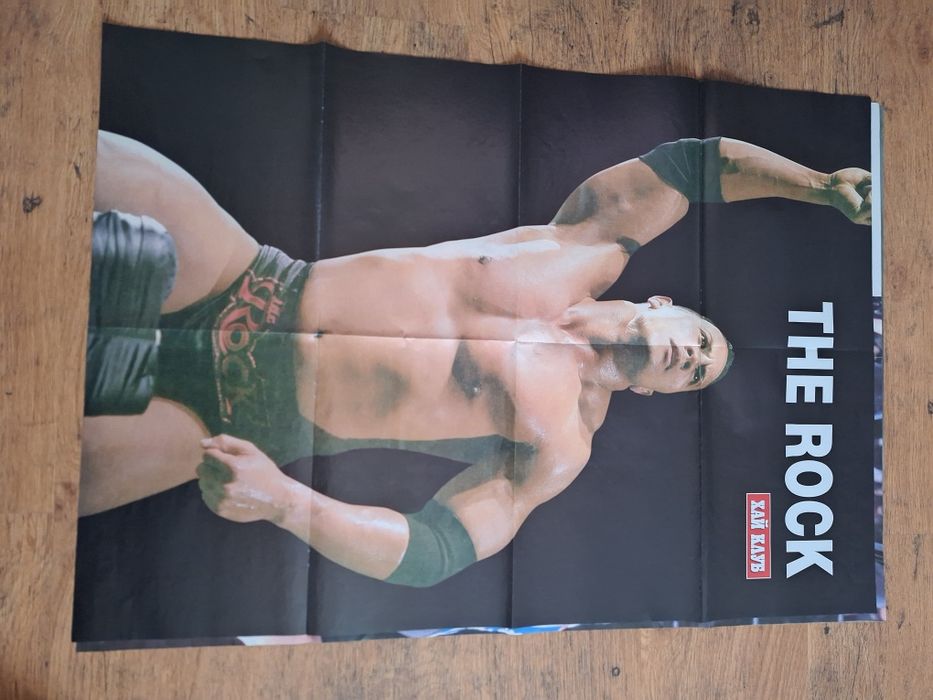 Продавам плакати, колажи от Хай клуб