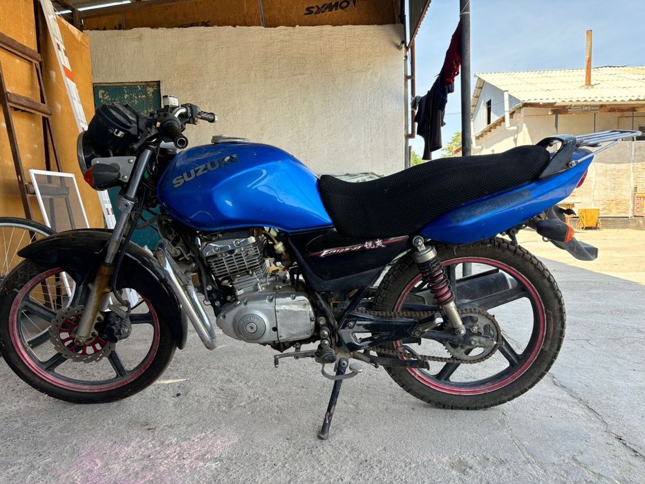 Мотоцикл  “Suzuki” 125куб