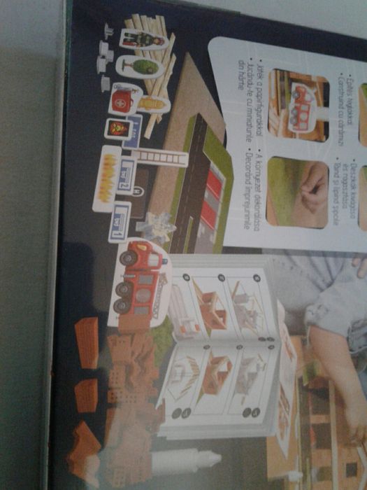 Cel mai bun la AVAP Trefl Statia de pompieri, set lut lemn nou,sigilat