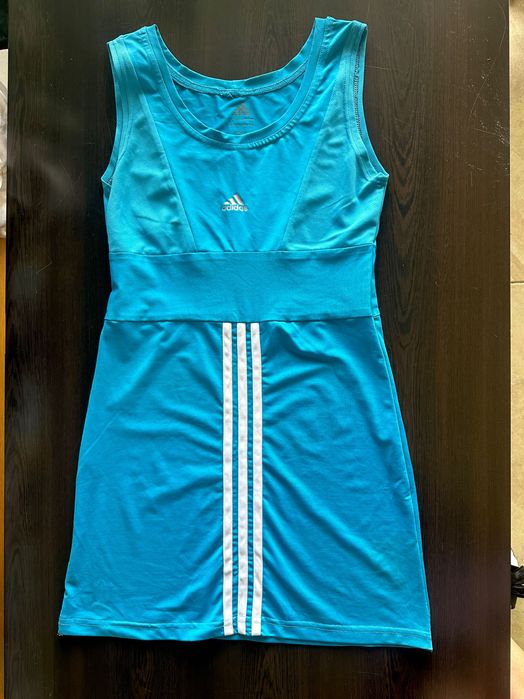 Спортни рокли Adidas